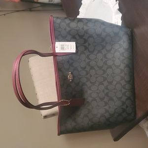 Coach signature Tote